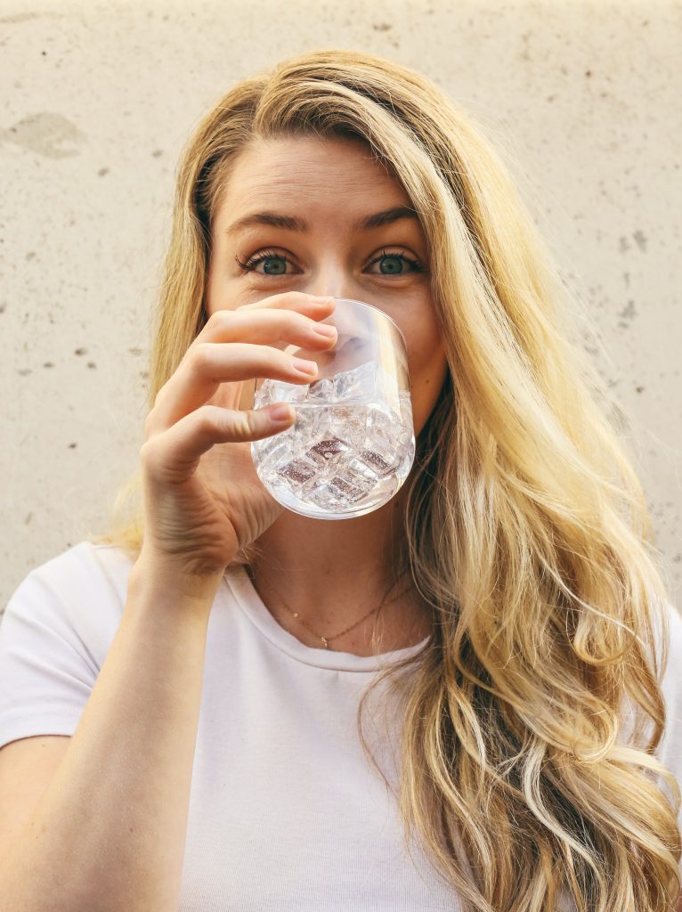 drinking water can improve your nutrition